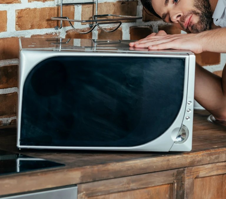 Naprawa mikrofalówki